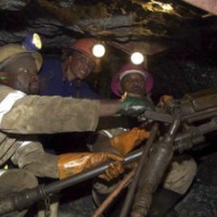 THE CASE OF THE ANGLOGOLD ASHANTI IDUAPRIEM MINE IN GHANA